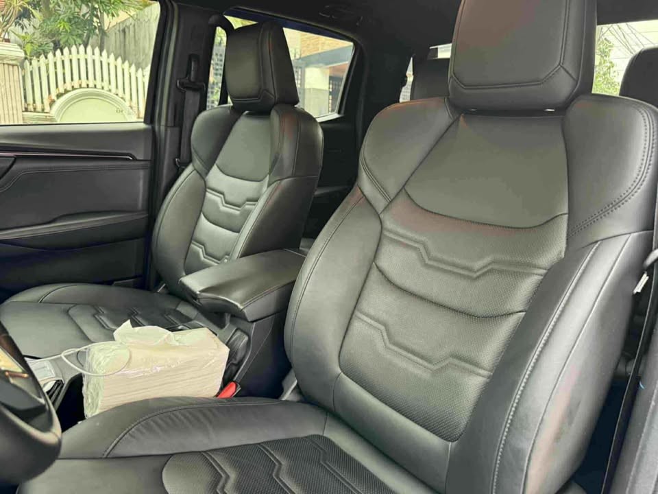 Used 1
                    ISUZU
                     for Sale Image