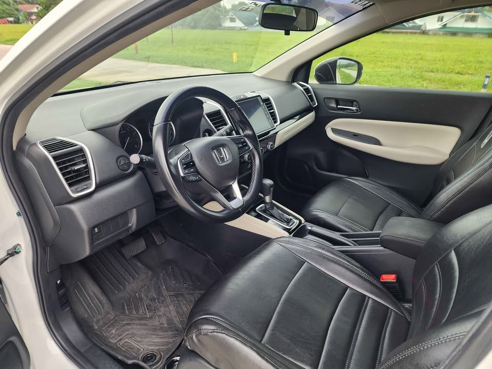 Used 1
                    HONDA
                     for Sale Image