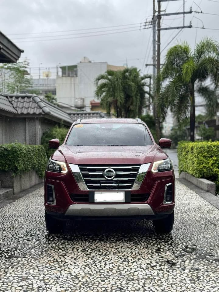 Used 1
                    NISSAN
                     for Sale Image