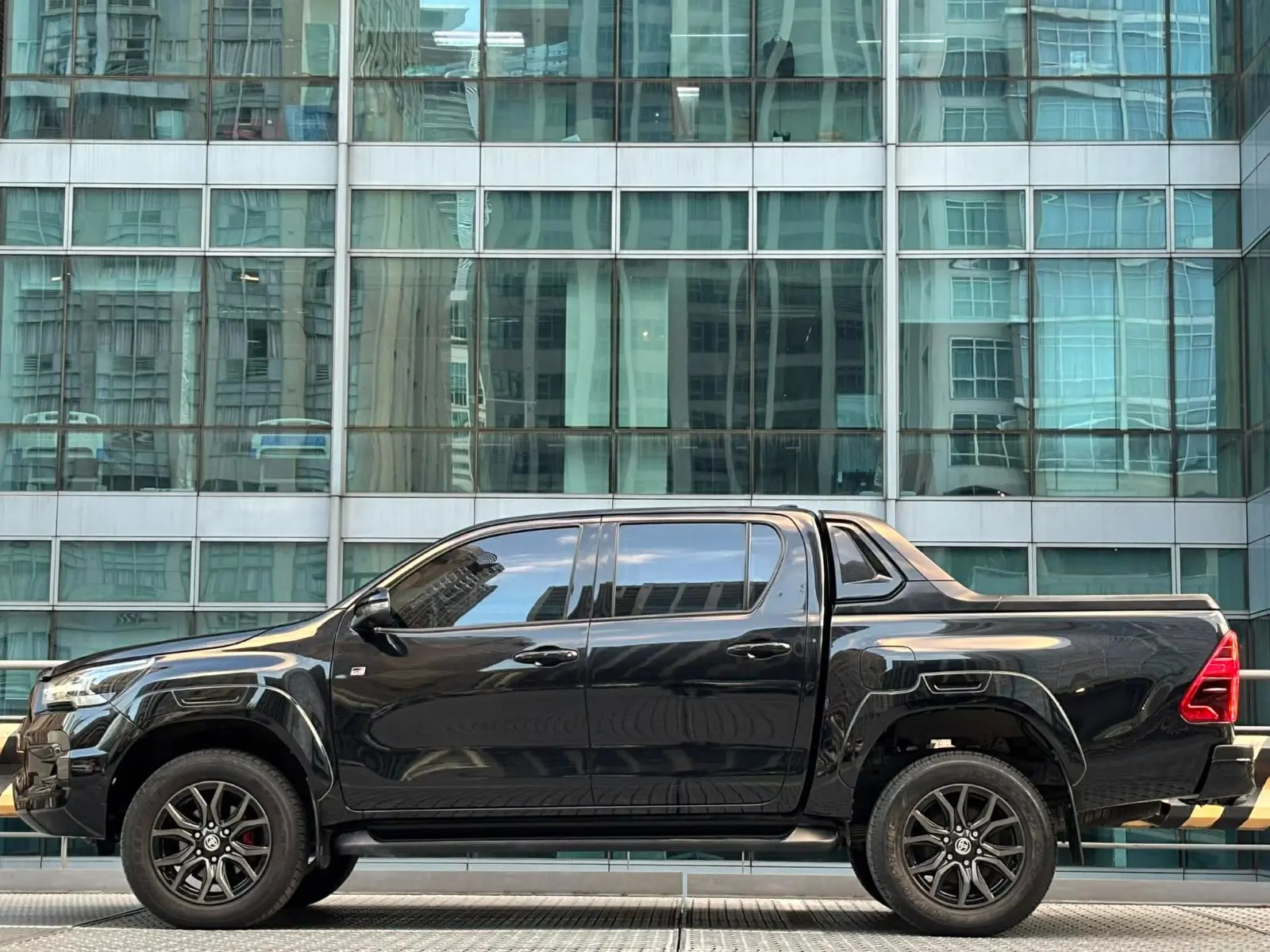 Used 1
                    TOYOTA
                     for Sale Image