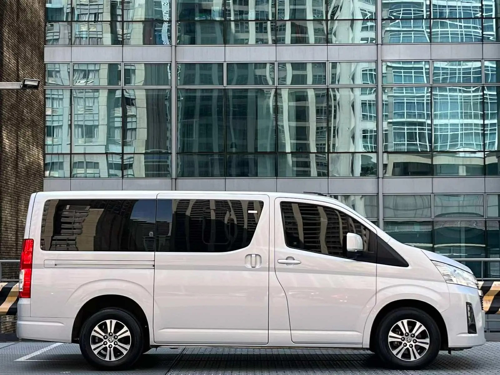 Used 1
                    TOYOTA
                     for Sale Image