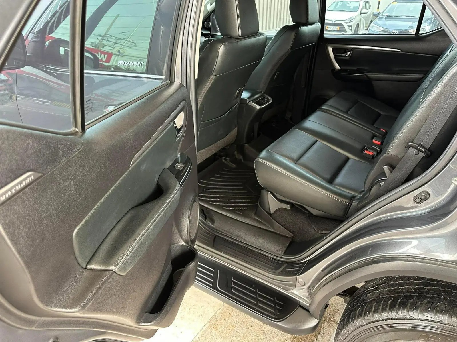 Used 1
                    TOYOTA
                     for Sale Image