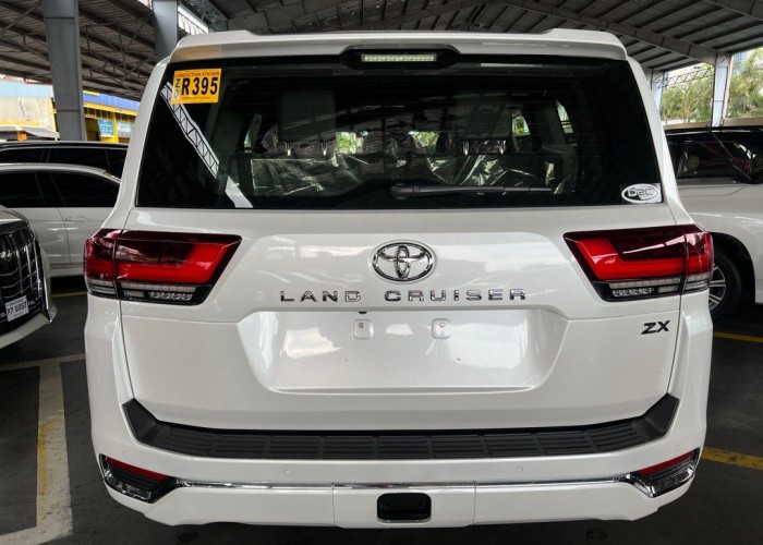 Used 1
                    TOYOTA
                     for Sale Image