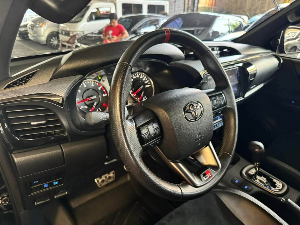Used 8
                    TOYOTA
                     for Sale Image