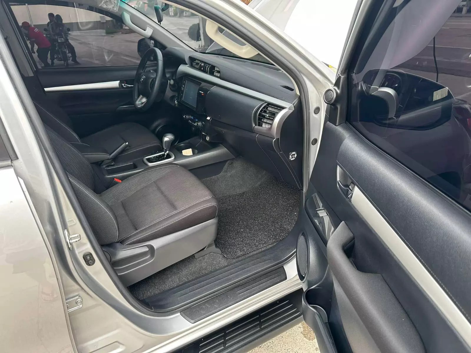 Used 1
                    TOYOTA
                     for Sale Image