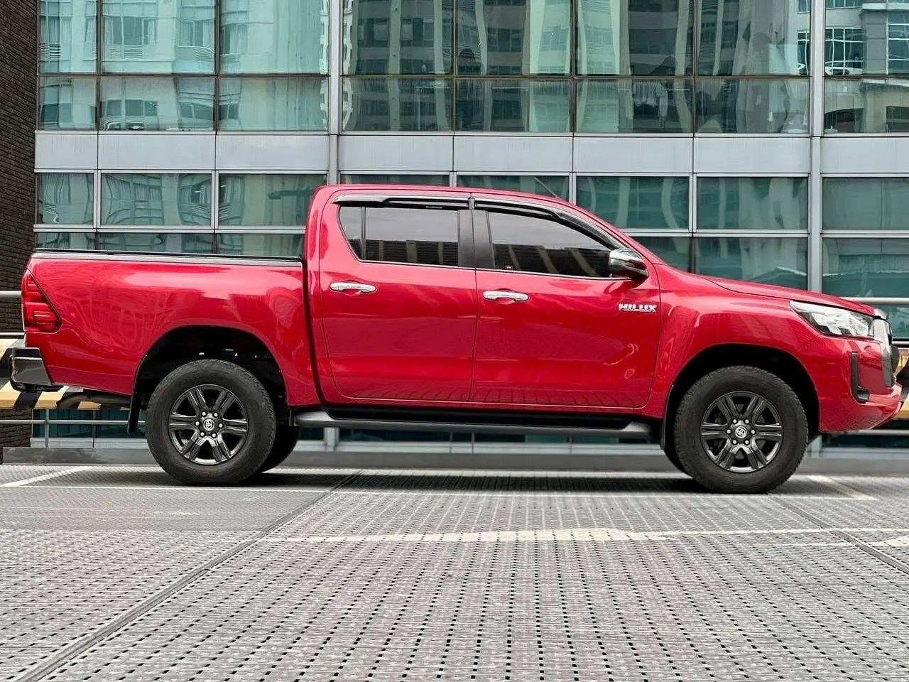 Used 1
                    TOYOTA
                     for Sale Image