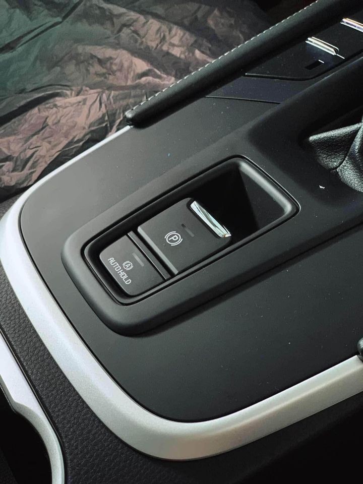 Used 1
                    ISUZU
                     for Sale Image
