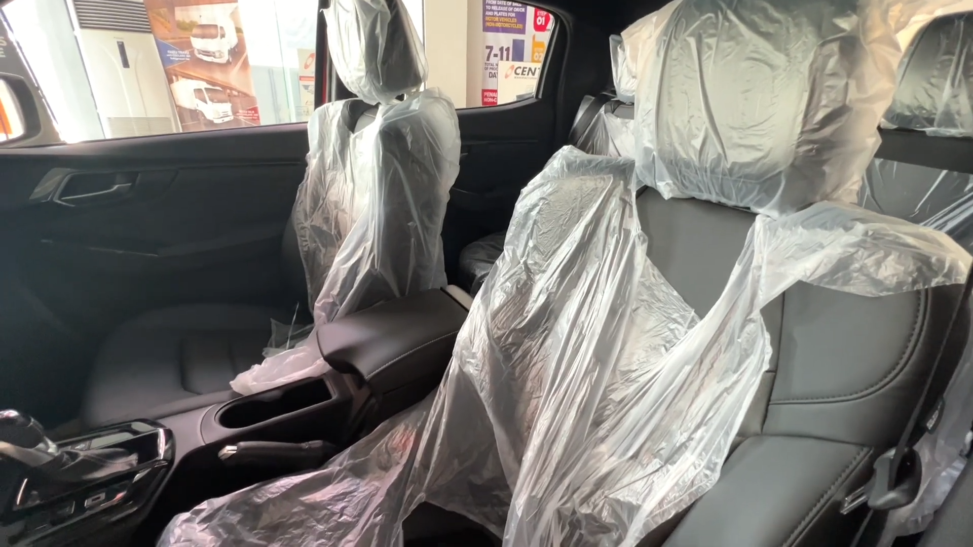 Used 1
                    ISUZU
                     for Sale Image