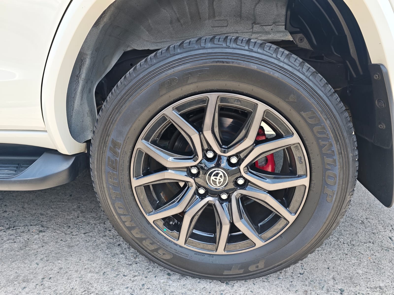 Used 1
                    TOYOTA
                     for Sale Image