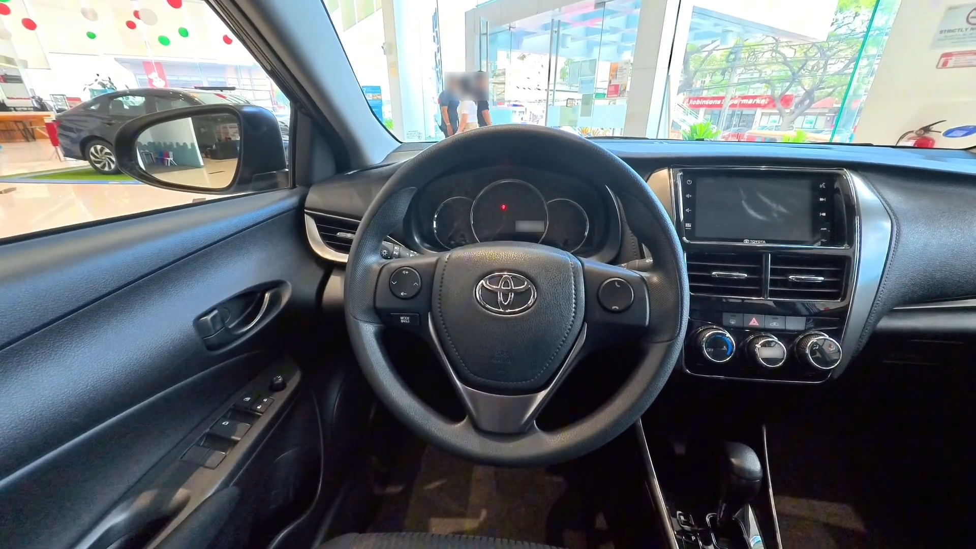 Used 1
                    TOYOTA
                     for Sale Image