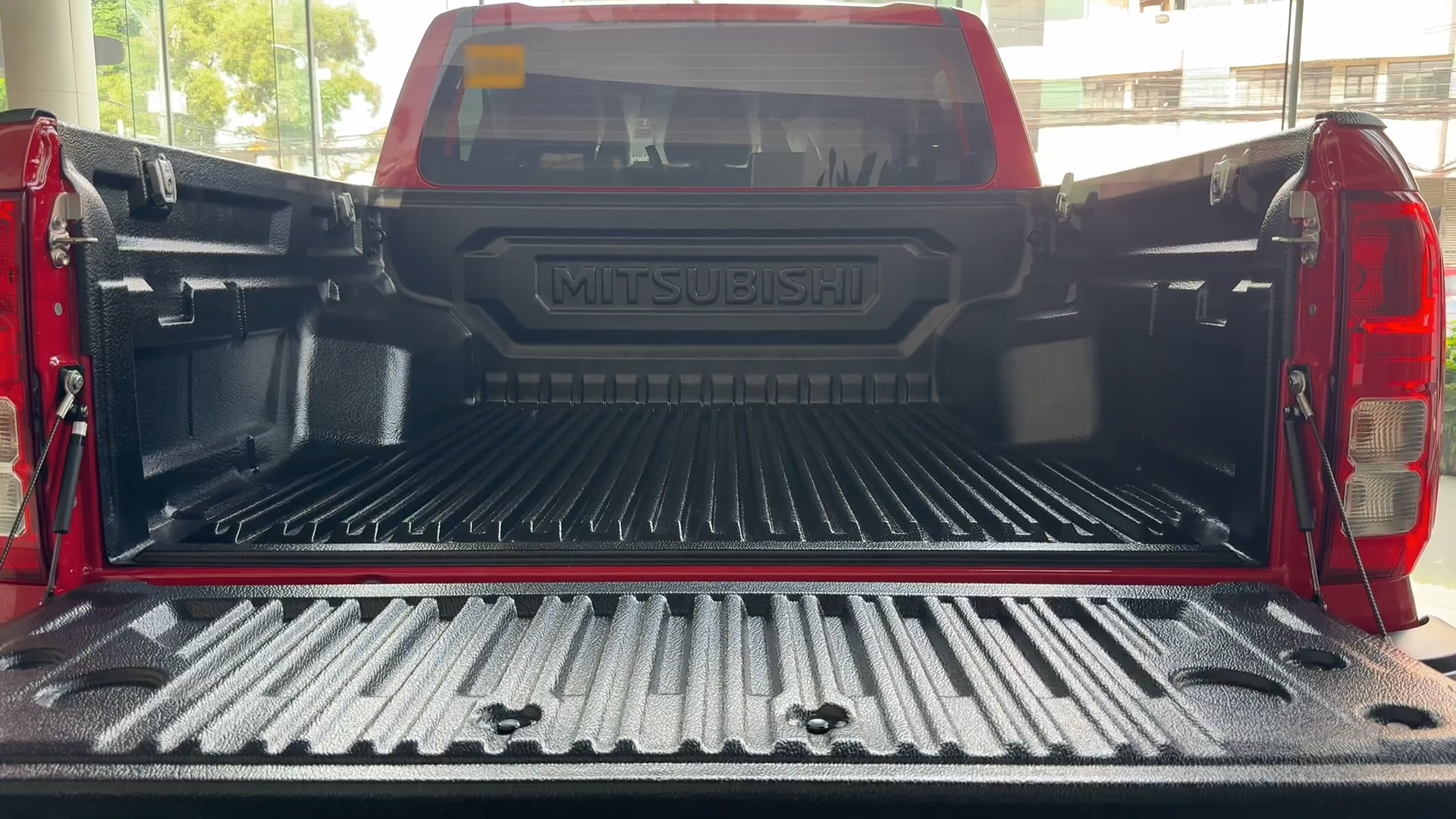 Used 1
                    MITSUBISHI
                     for Sale Image