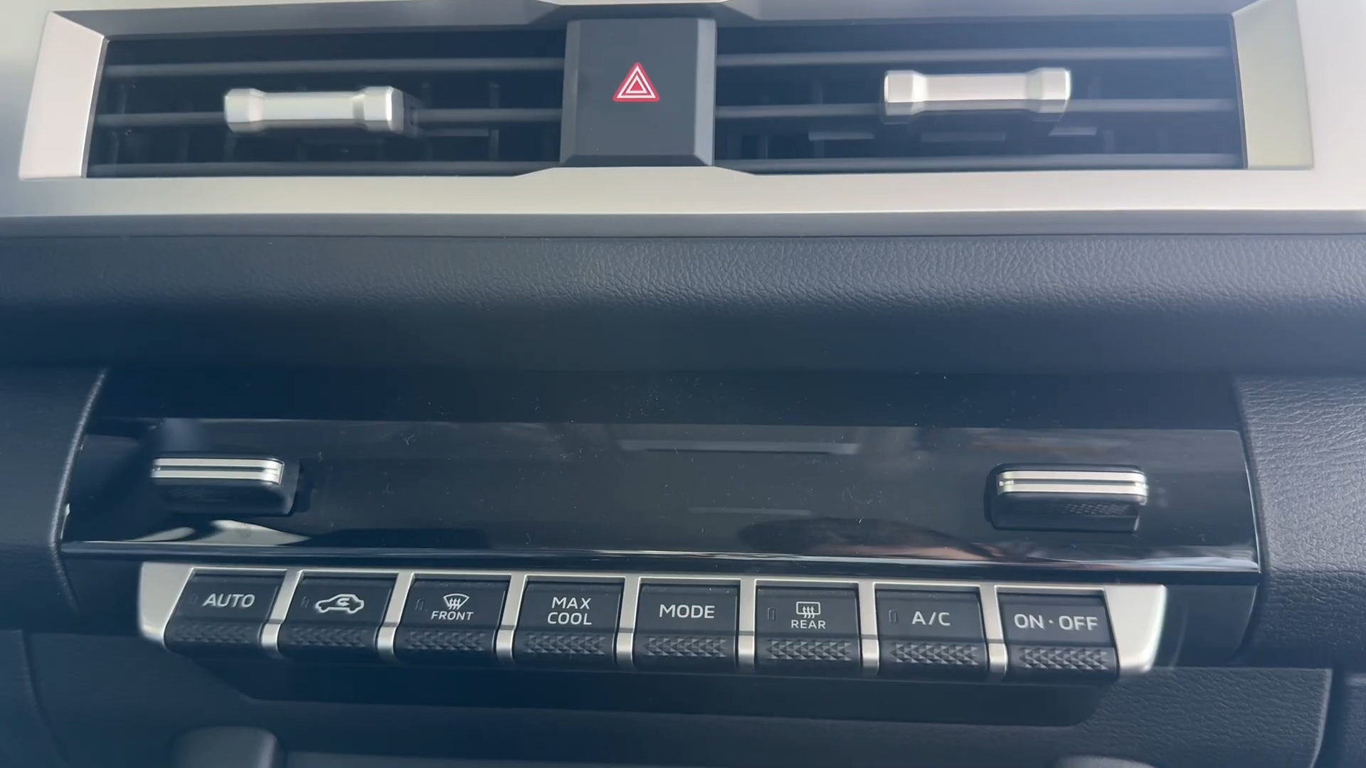 Used 1
                    MITSUBISHI
                     for Sale Image