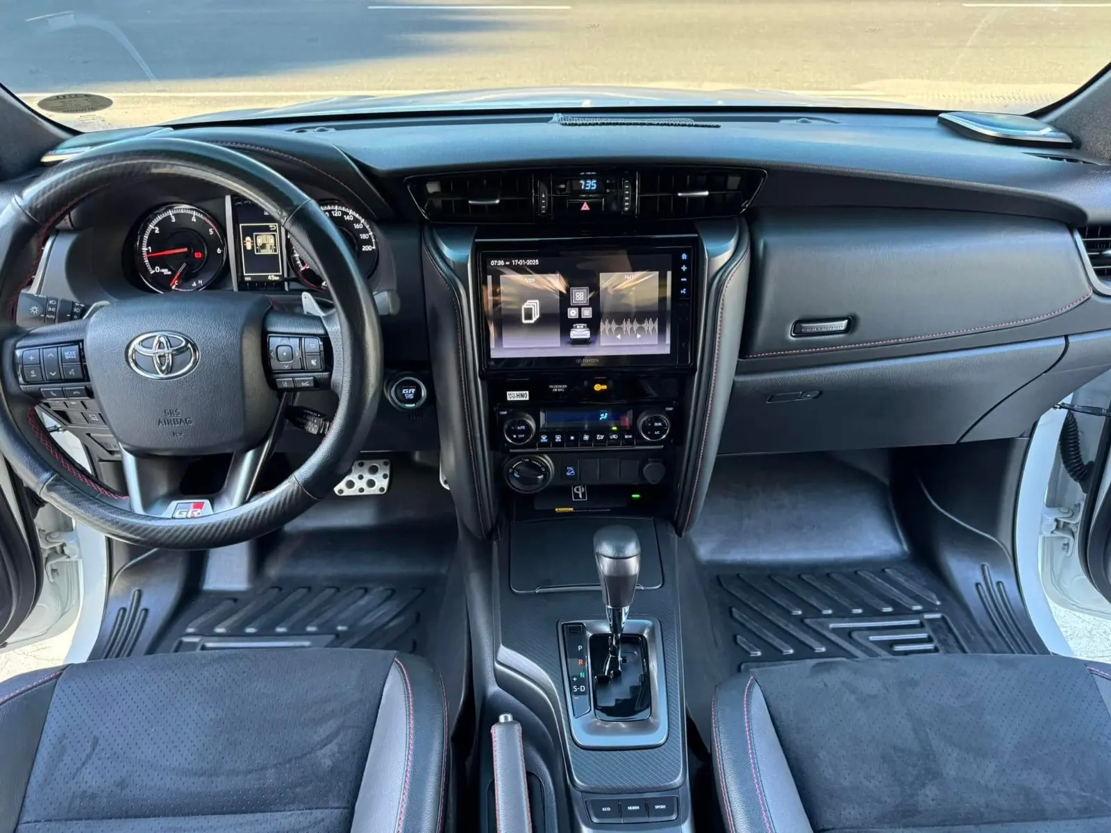 Used 1
                    TOYOTA
                     for Sale Image
