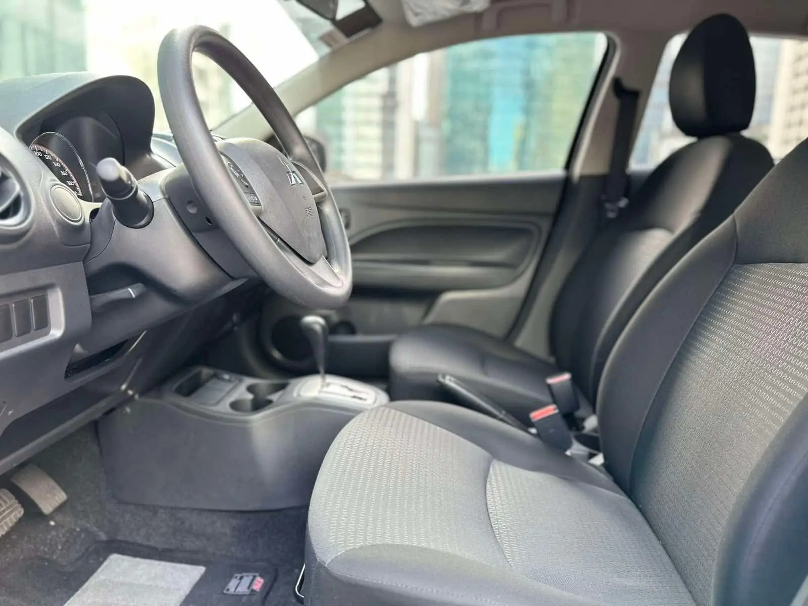 Used 1
                    MITSUBISHI
                     for Sale Image
