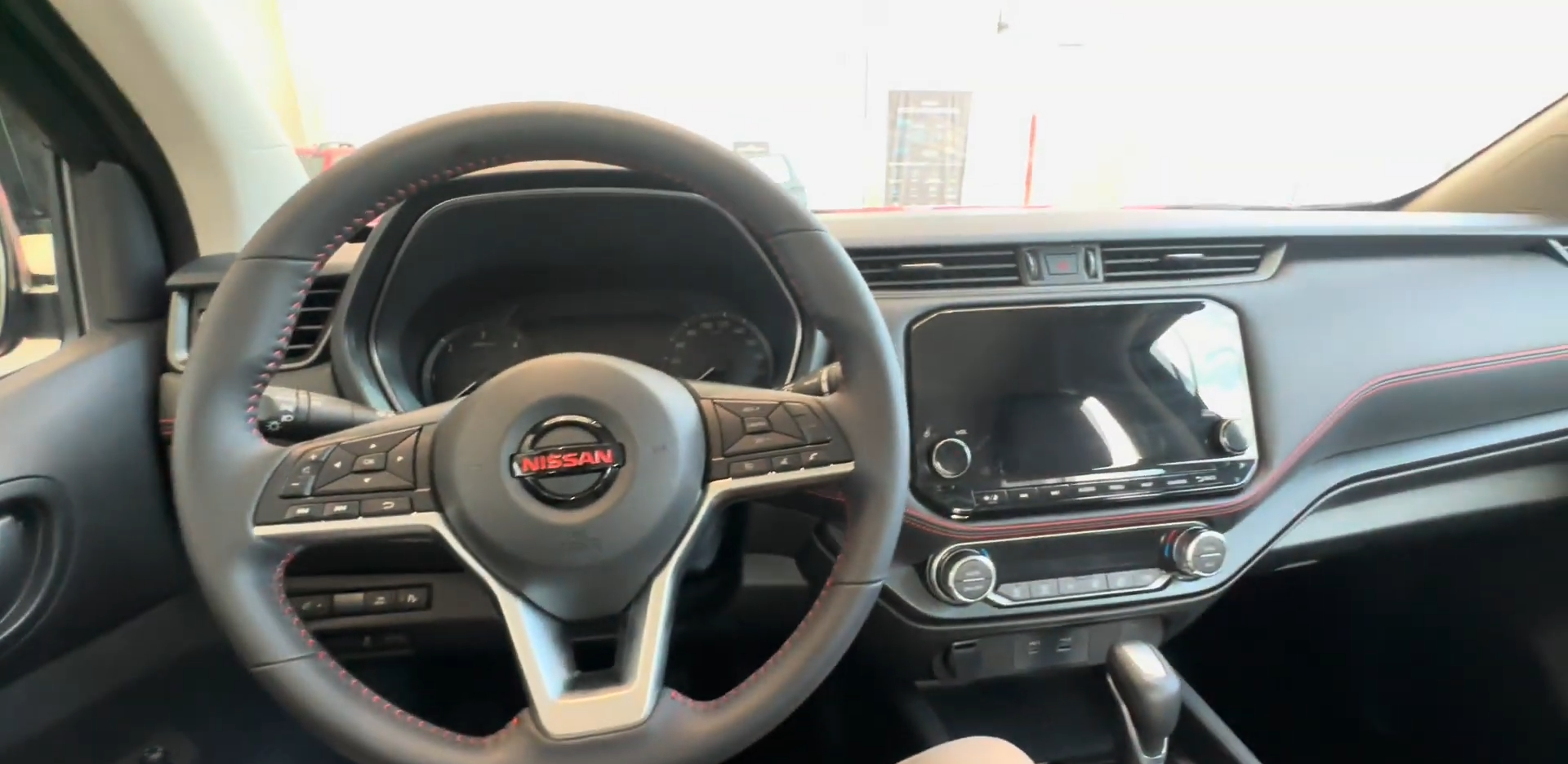 Used 1
                    NISSAN
                     for Sale Image