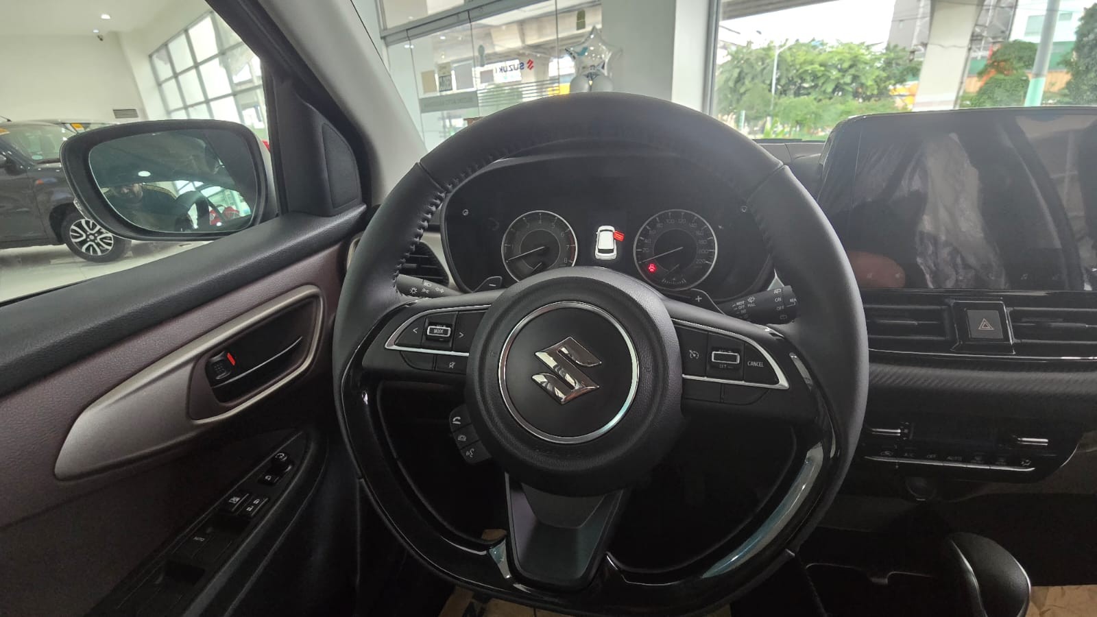 Used 1
                    SUZUKI
                     for Sale Image
